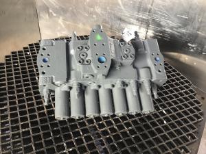 Liebherr Bloc de soupapes